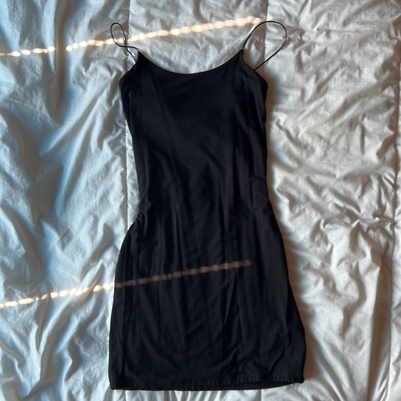 Aritzia / Wilfred Free Tiny Dress in BLACK, Size Medium - Picture 9 of 11